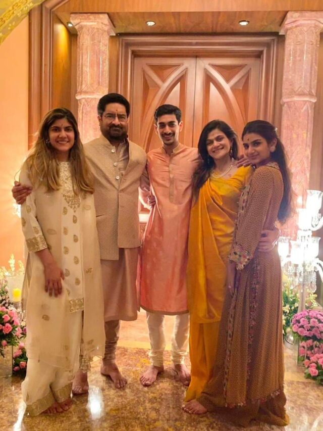 kumar mangalam birla family